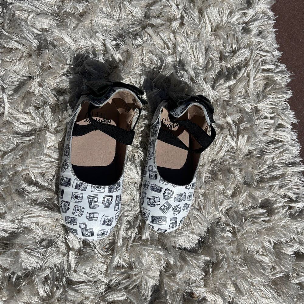 Monkey Feet Ballet flats - Picture 6 of 10